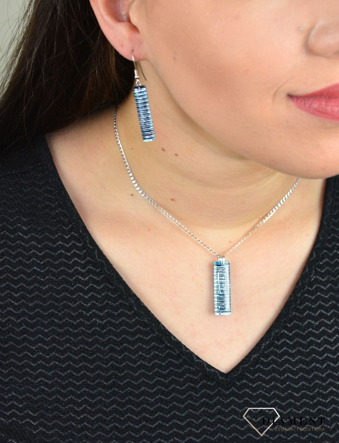 Srebrne kolczyki szkło weneckie 'Niebiesko srebrne paski' Murano 53.jpg